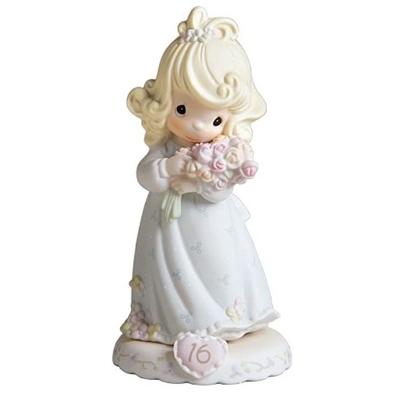 Precious Moments Sweet 16 figurine, 1994 edition - Picture 1 of 3
